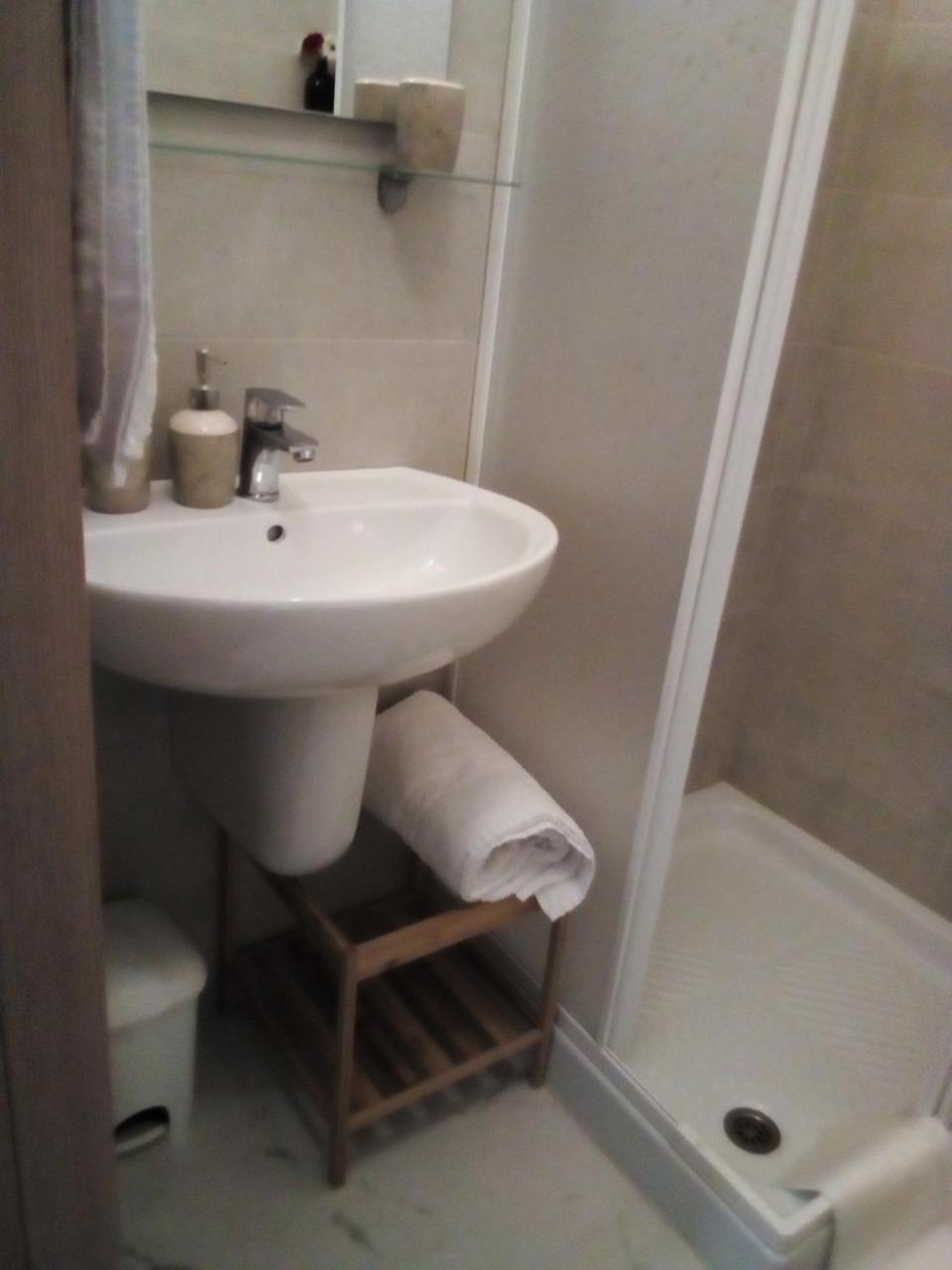 Officina Urban Sleep Bed & Breakfast San Benedetto del Tronto Exterior photo