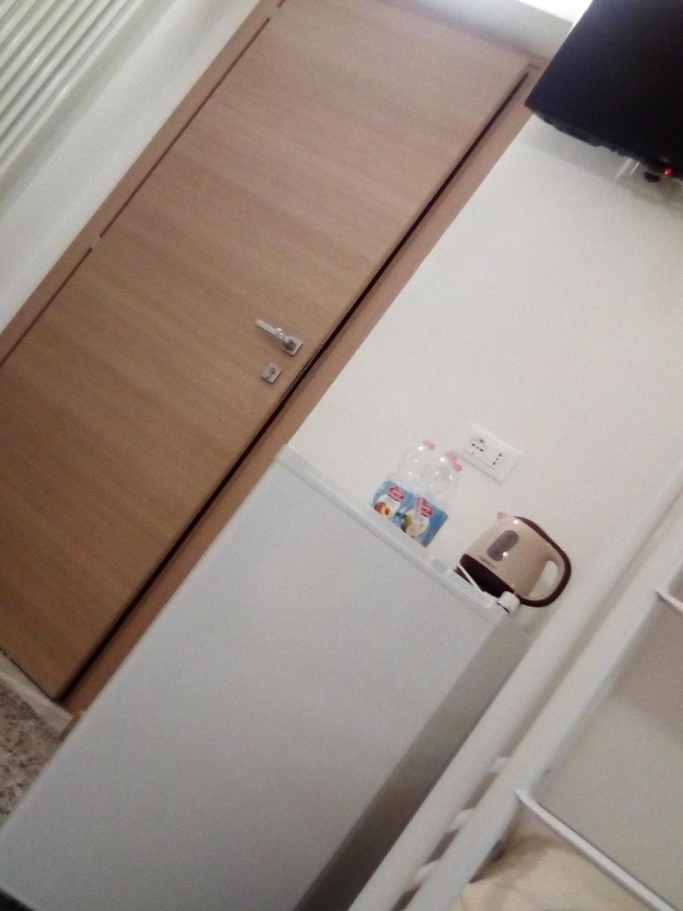 Officina Urban Sleep Bed & Breakfast San Benedetto del Tronto Exterior photo