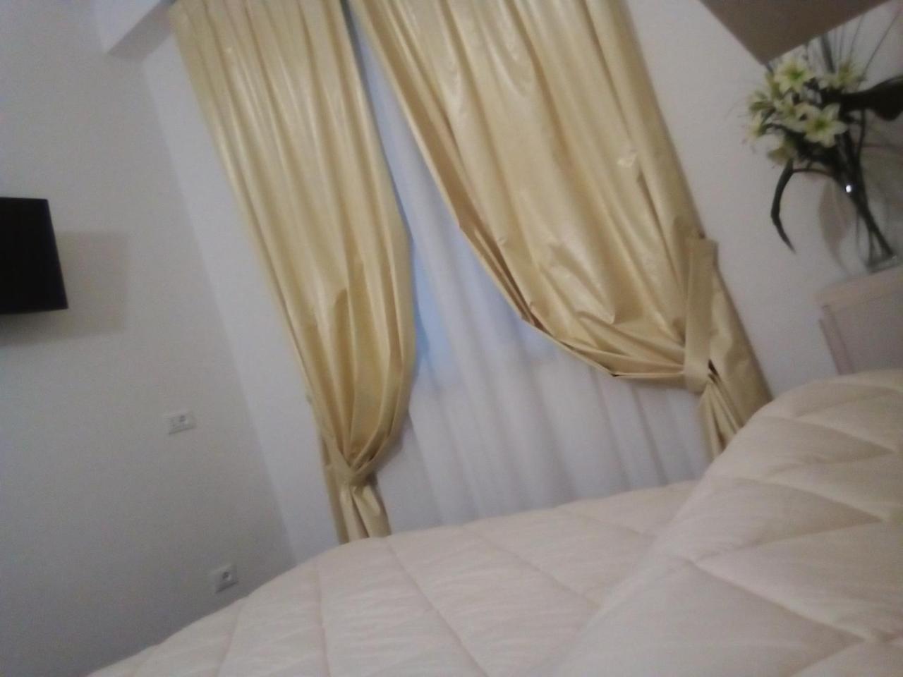 Officina Urban Sleep Bed & Breakfast San Benedetto del Tronto Exterior photo